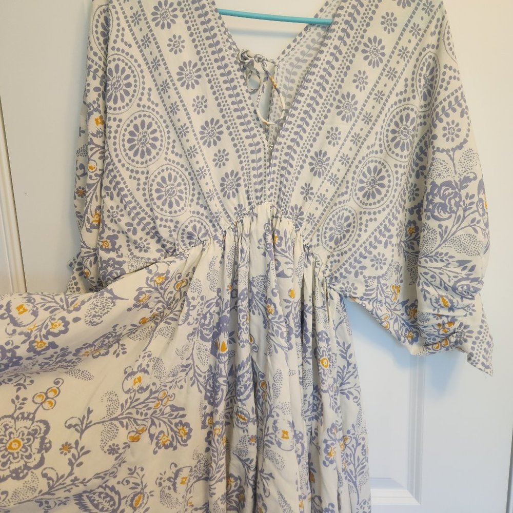 NWT Olivaceous Paisley Bae-by doll dress - size Medium